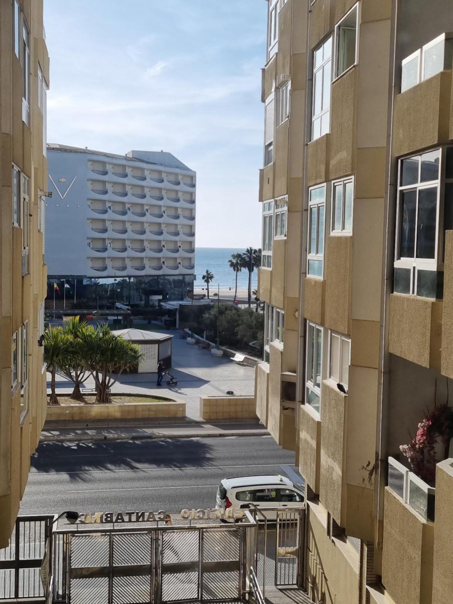 Apartamento Playa Victoria I Cádiz Buitenkant foto